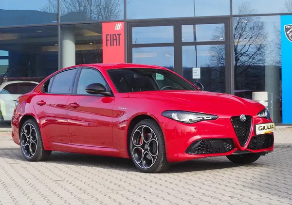 alfa romeo giulia białobrzegi Alfa Romeo Giulia cena 222116 przebieg: 1, rok produkcji 2023 z Białobrzegi